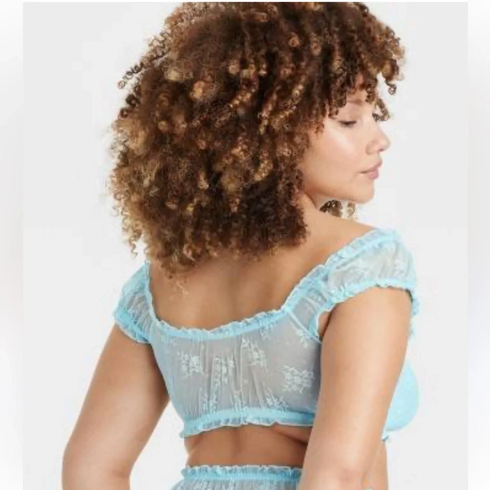 Women's Blue Lace Off-Shoulder Bralette - Picture 2 of 7
